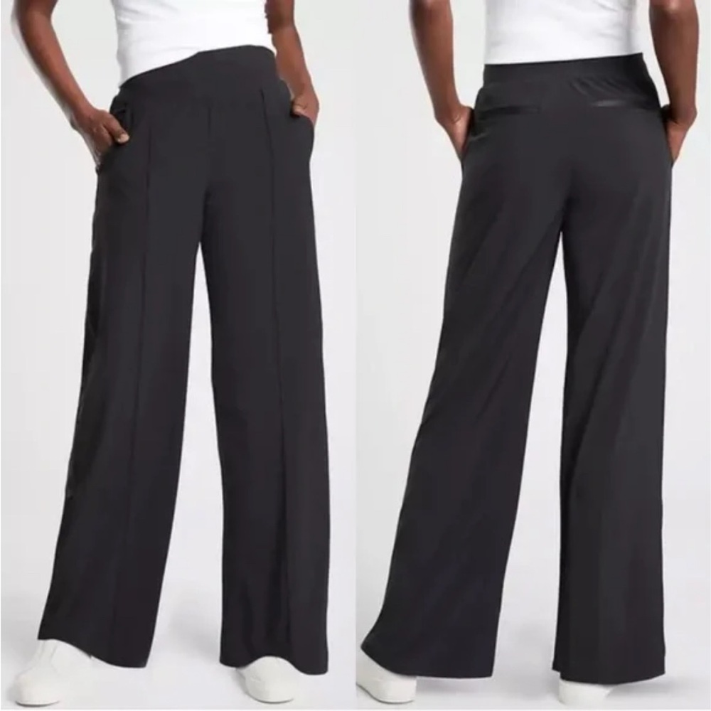 Athleta Women Nolita Wide‎ pants  leg size 14
